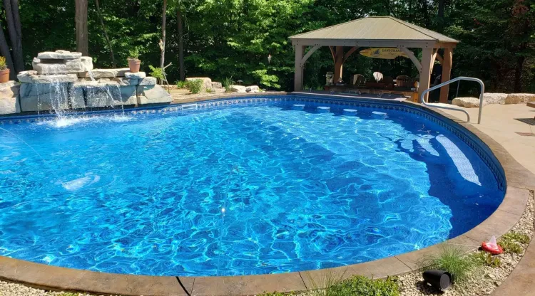 Minnesota Pool Rools Minnesota & Wisconsin Pool Builders | Valley Pools & Spas